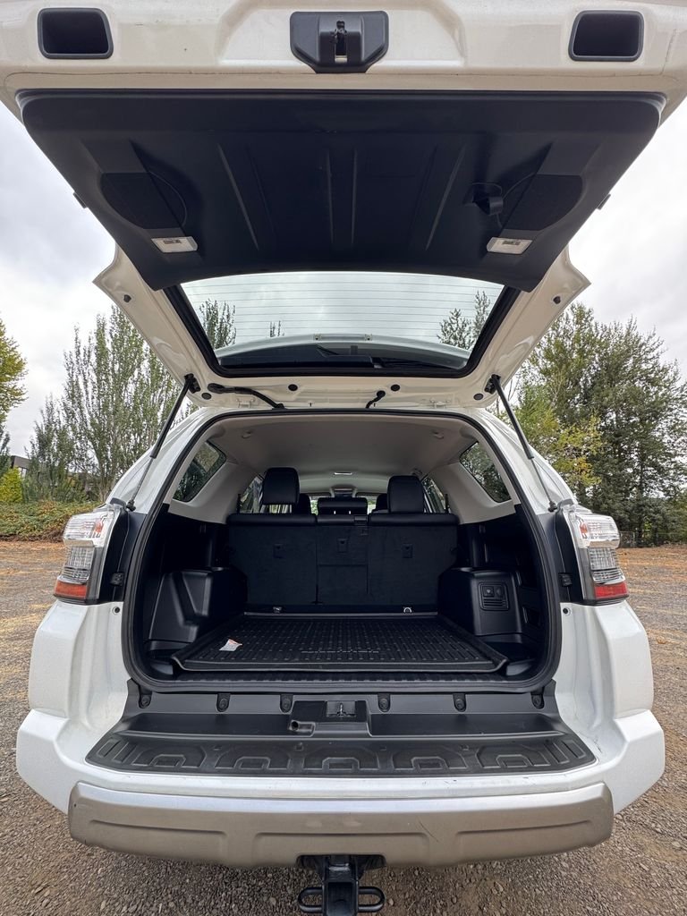 Used 2024 Ice Toyota TRD Off-Road Premium image 8