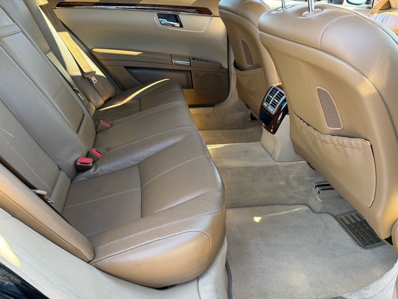 Used 2008  Mercedes-Benz S 550 image 39
