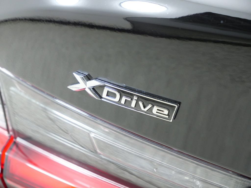 New 2026 Jet Black BMW 330i xDrive image 13