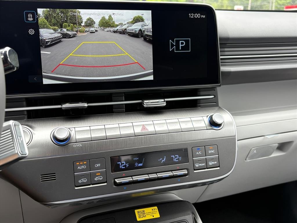 New 2026 Atlas White Saw Hyundai SEL Premium image 20