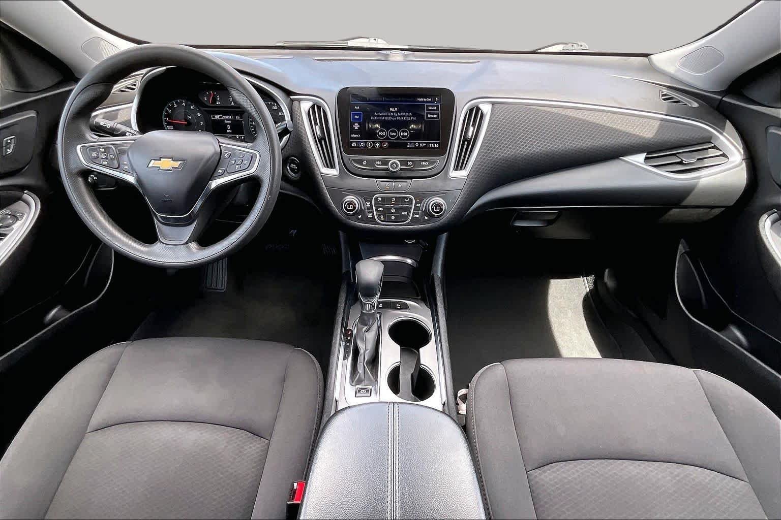 Used 2024 Sterling Gray Metallic Chevrolet LT image 14