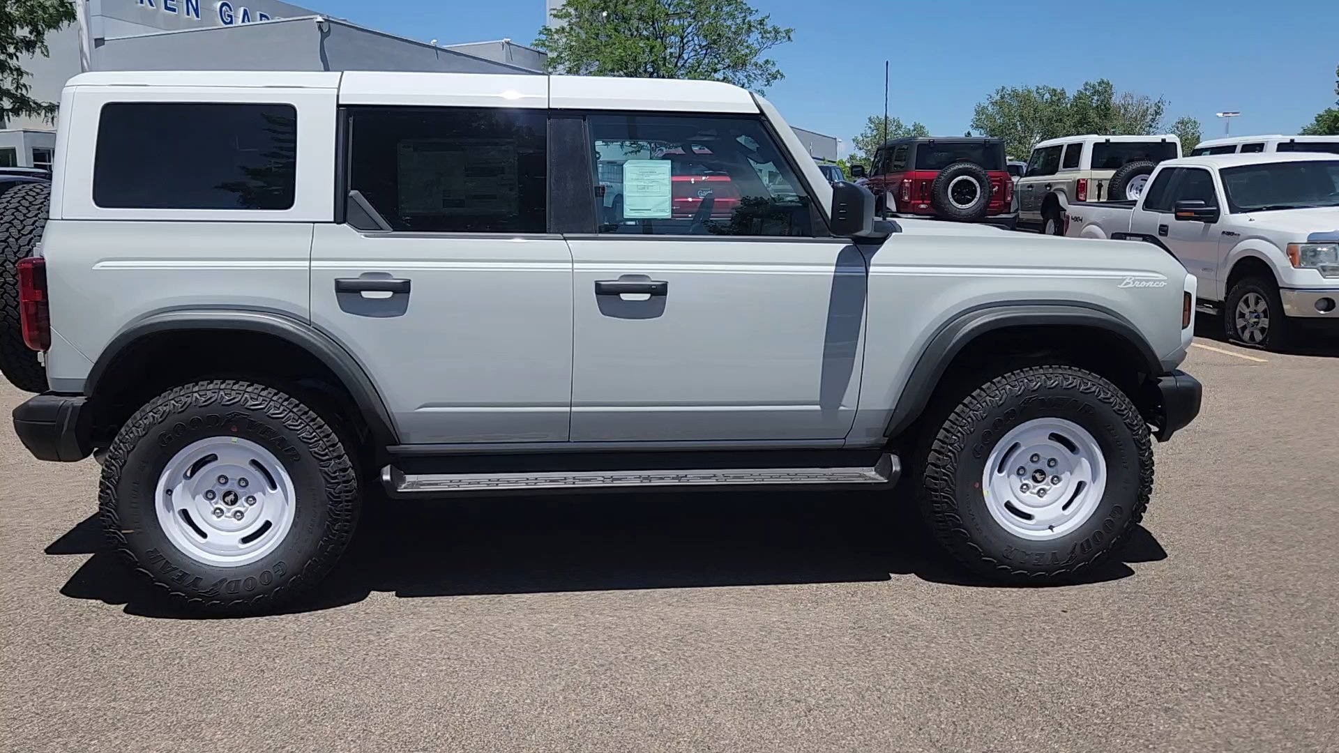 2026 Ford Bronco 4-Door Heritage Editon - Photo 7