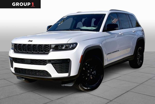 New 2026 Jeep Grand Cherokee Laredo Altitude 4x2 Sport Utility