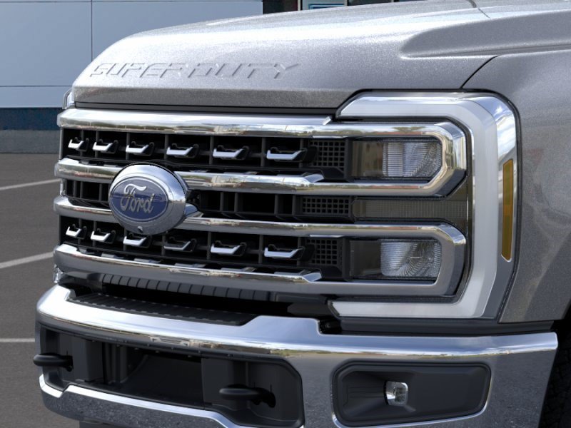 New 2026 Carbonized Gray Metallic Ford XLT image 18