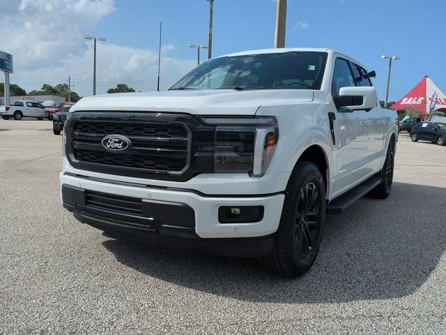 New 2026 Oxford White Ford Lariat® image 8