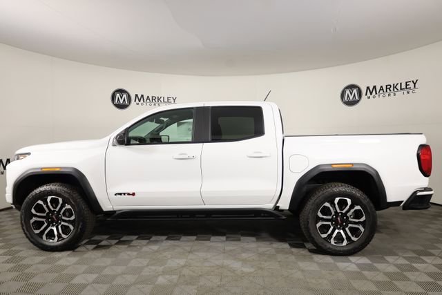 2025 GMC Canyon AT4 - Photo 37