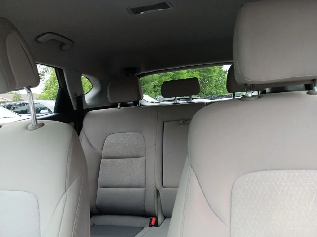 Used 2016 Coliseum Gray Hyundai SE image 25