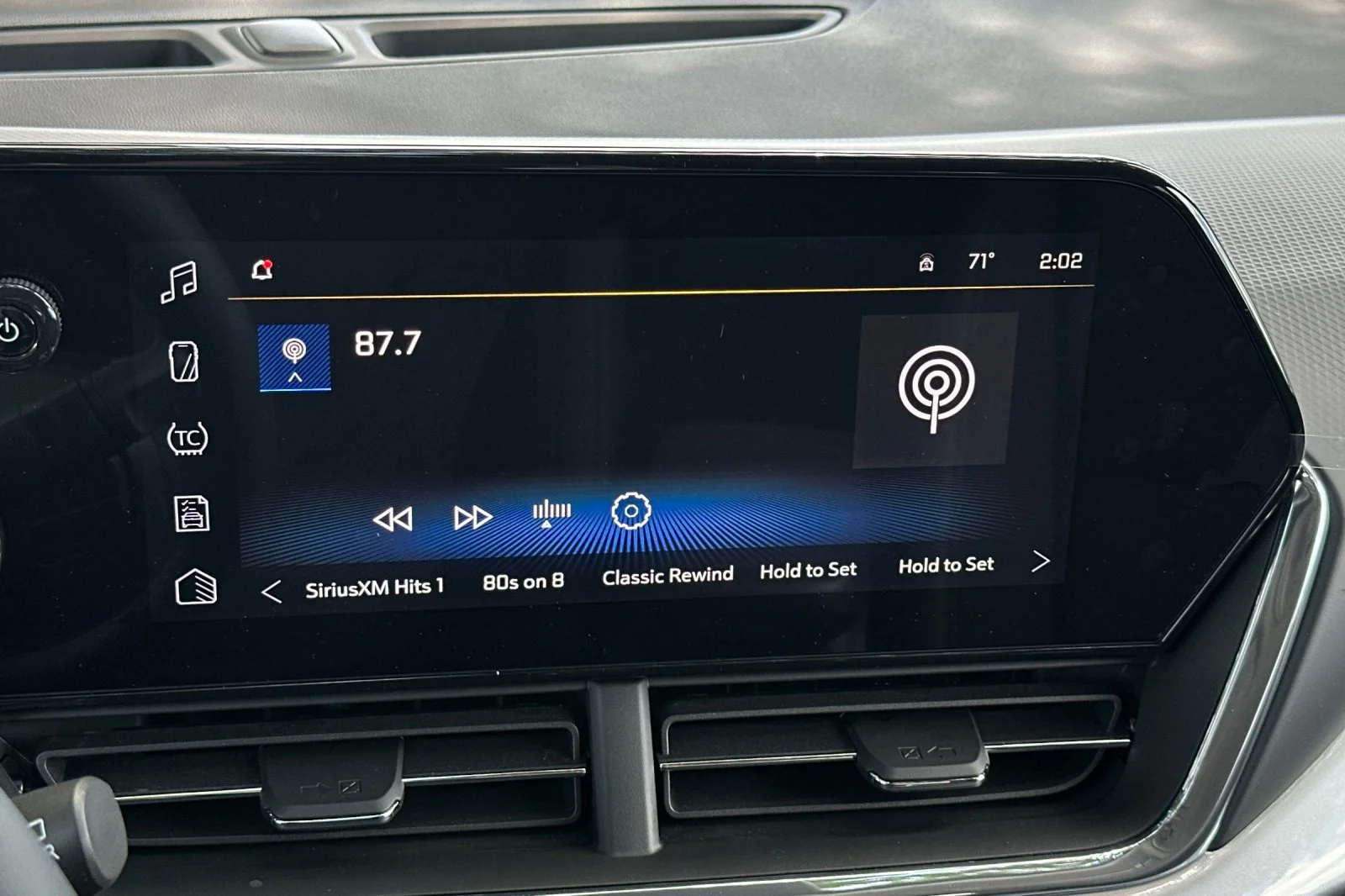 2026 Chevrolet Trax LT - Photo 17