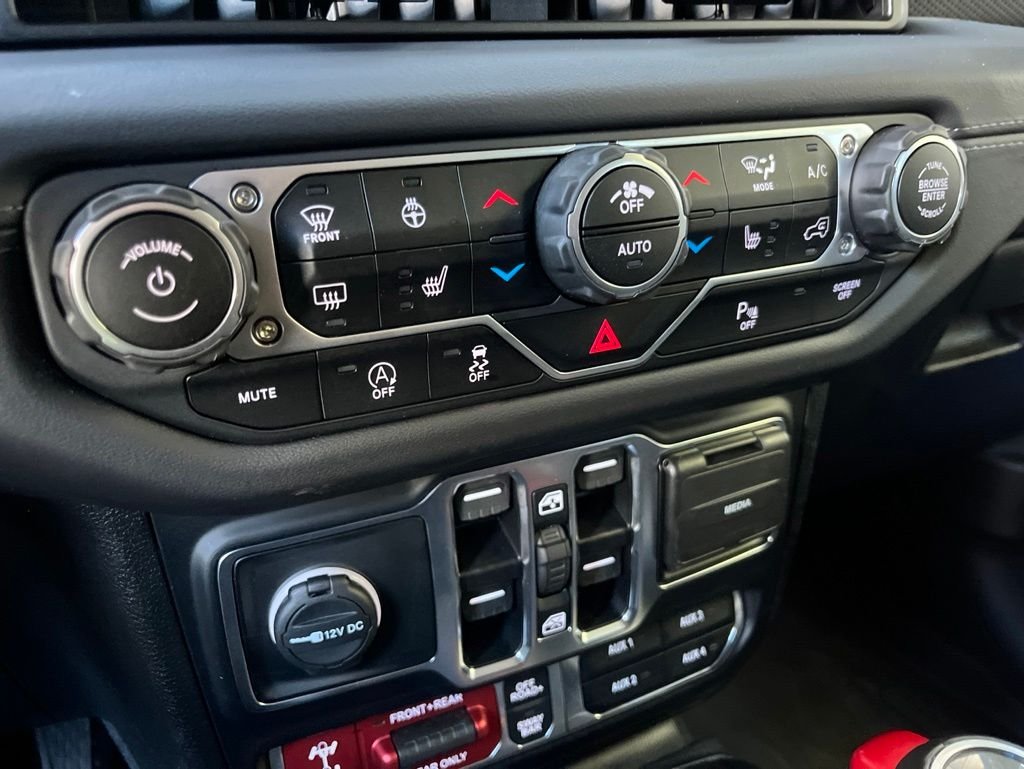 Used 2025 Blue Pearl Jeep Rubicon X image 23