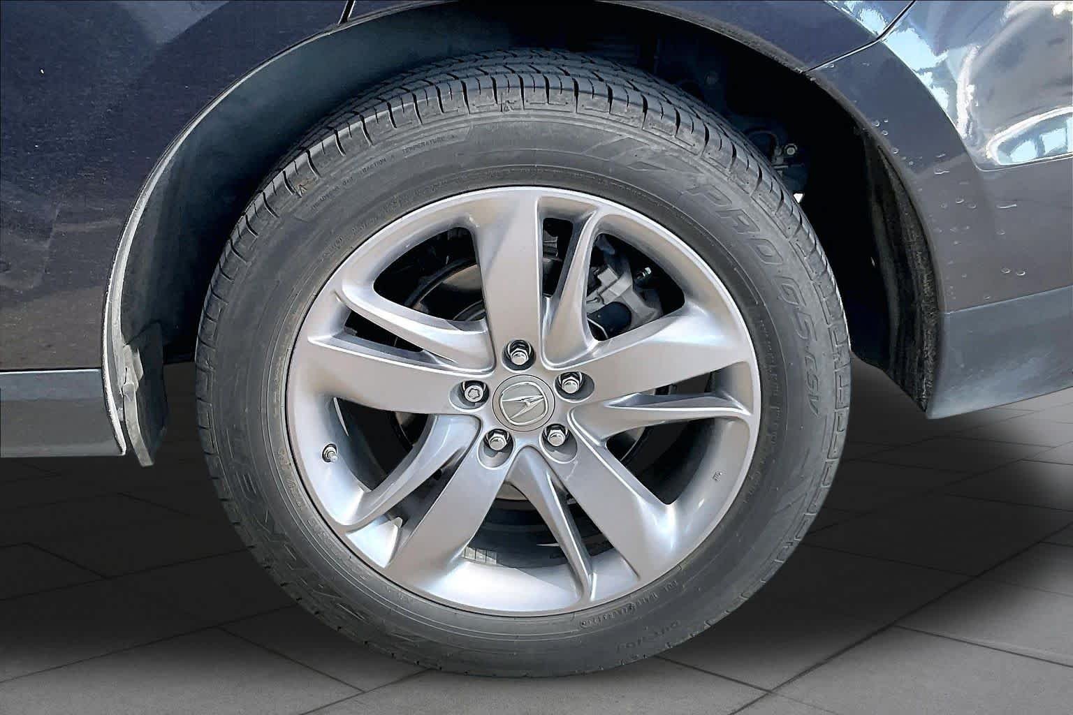 Used 2019 Gunmetal Metallic Acura w/Advance Pkg image 10