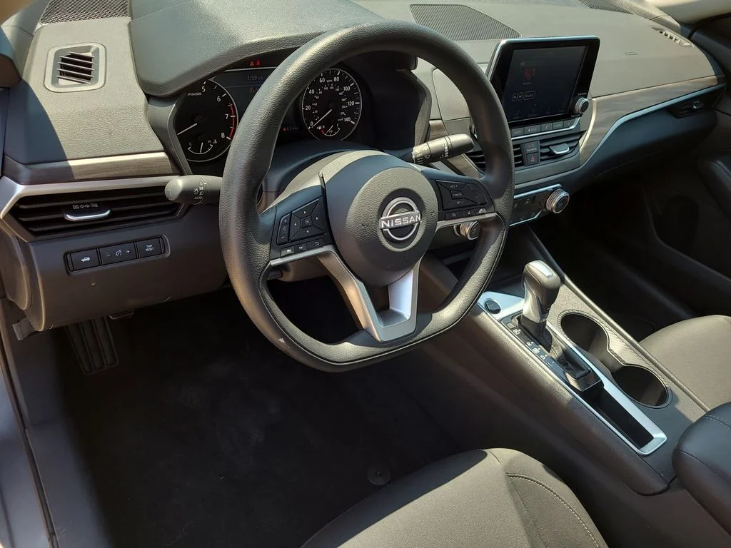 Used 2026 Gray Nissan 2.5 SV image 21