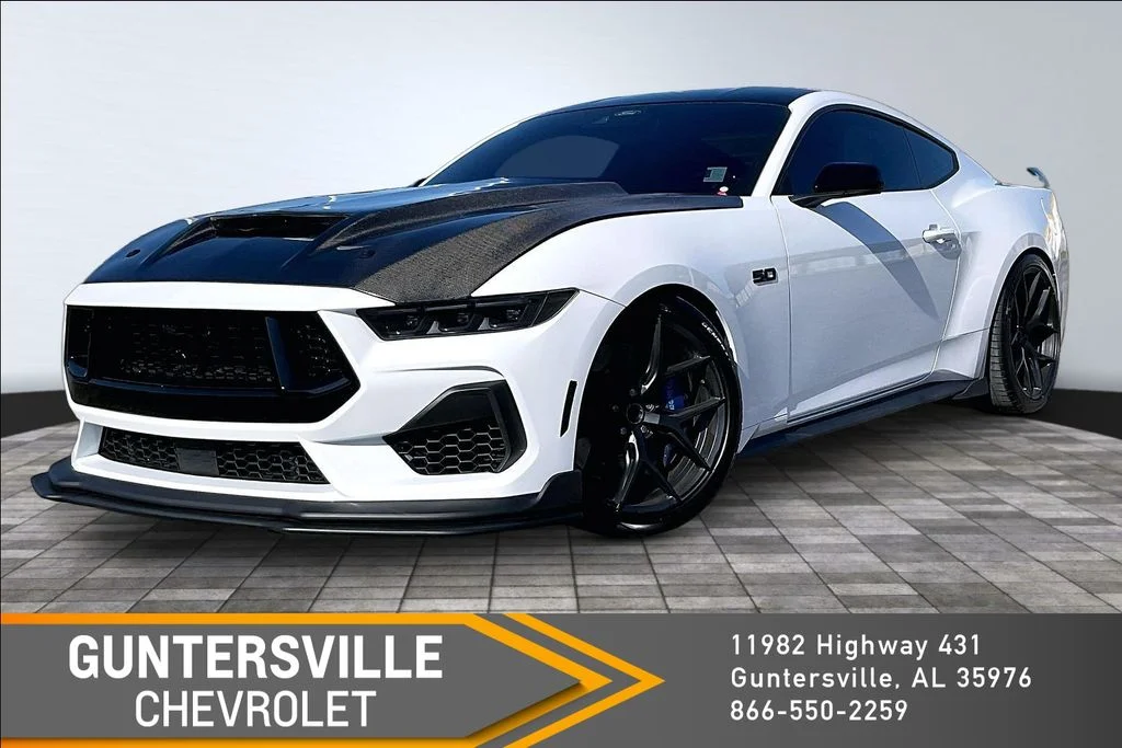 2025 Ford Mustang GT Fastback's photo