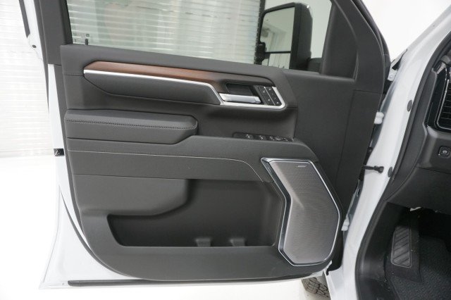 2026 GMC Sierra 2500HD Denali - Photo 16