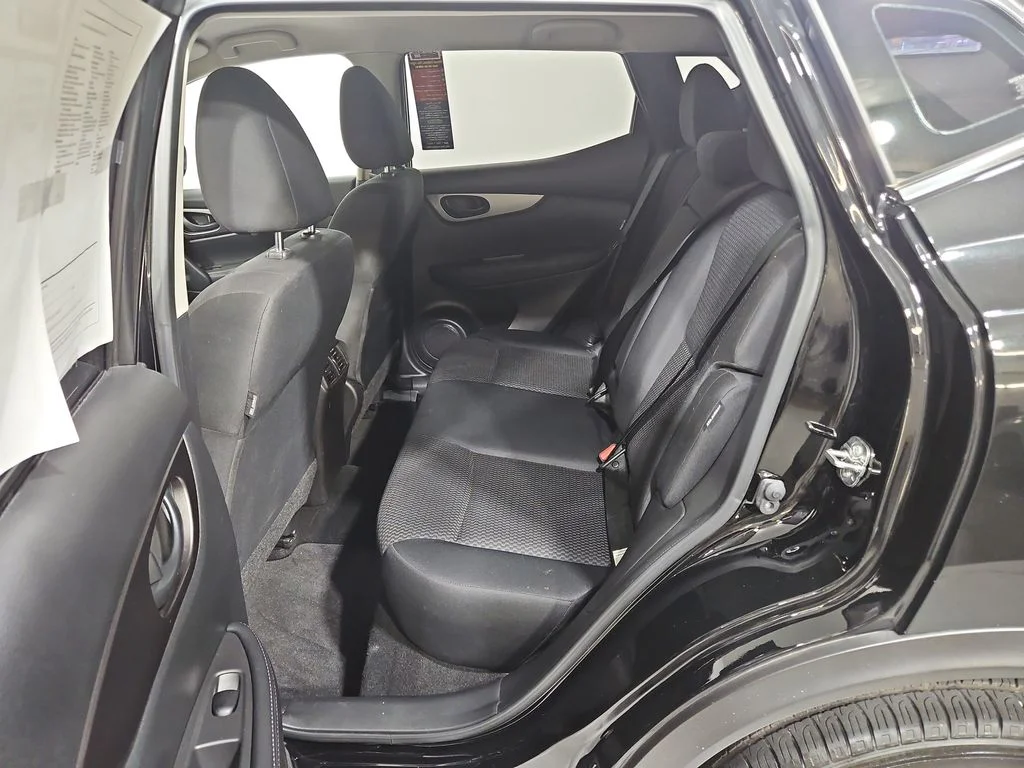 Used 2021 Black Nissan S image 24