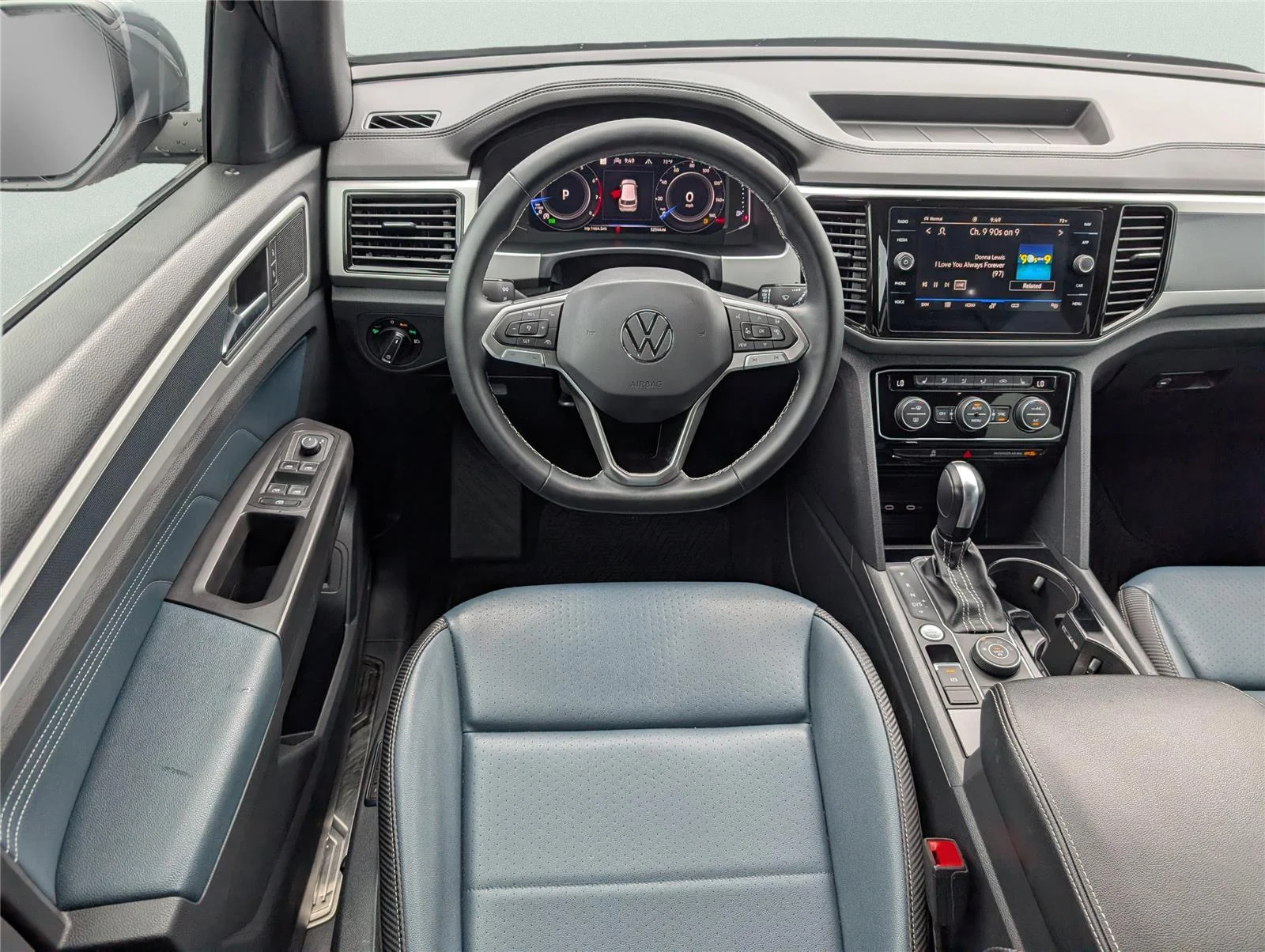 Used 2023 Pure Gray Volkswagen 2.0T SEL image 25