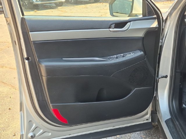 Used 2024 Silver Hyundai SEL image 12