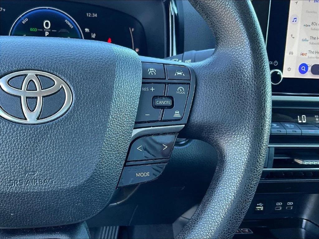 Used 2025 Silver Toyota LE image 12