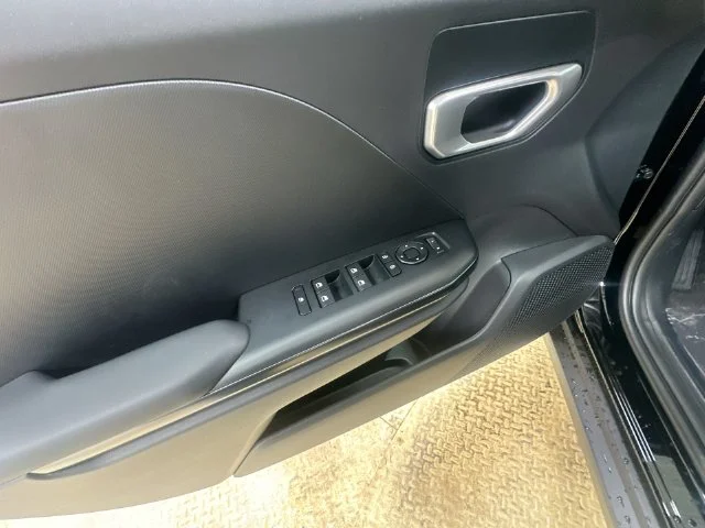 New 2027 Aurora Black Pearl Kia LXS image 23