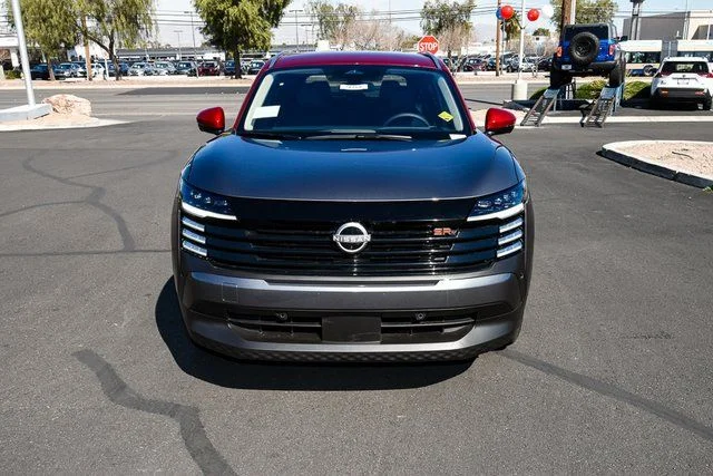 New 2026 Gun Metallic / Scarlet Ember Tintcoat Two-tone Nissan SR image 2