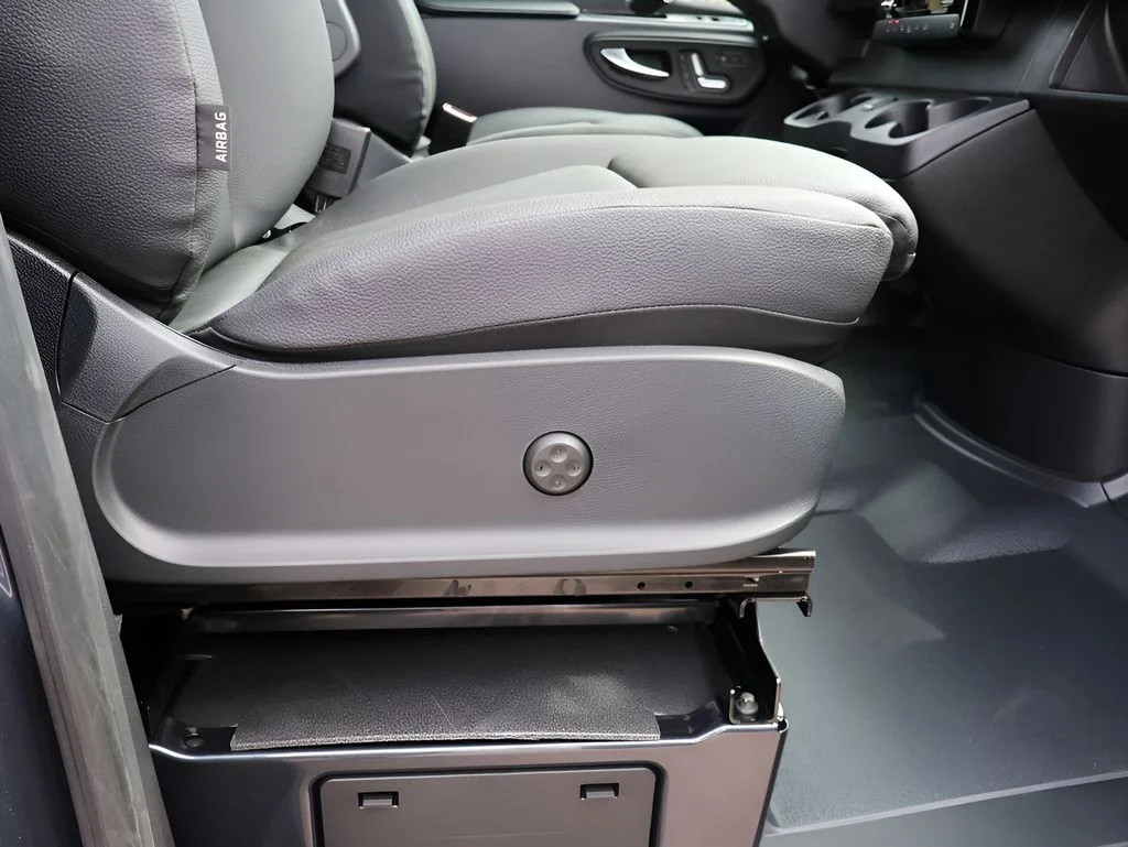 New 2026 Tenorite Gray Metallic Mercedes-Benz Cargo 144 WB image 13