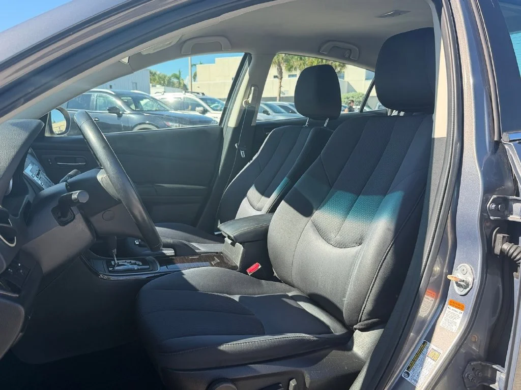 Used 2011 Gray Mazda i Touring Plus image 10