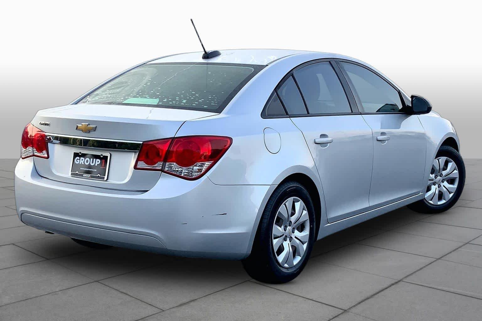 Used 2016 Silver Ice Metallic Chevrolet LS image 13