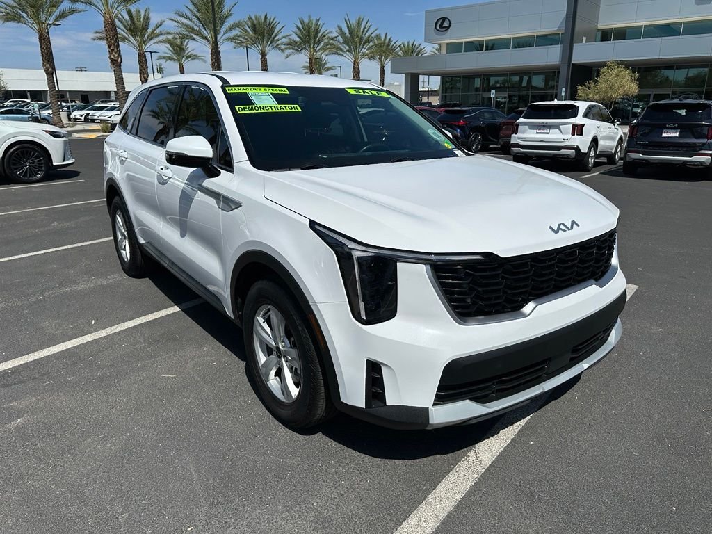 Used 2026 White Kia LX image 22
