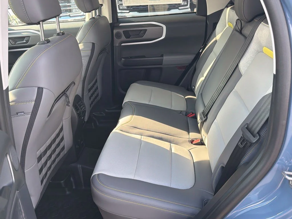 New 2026 Azure Gray Metallic Tri-Coat Ford Badlands® image 18