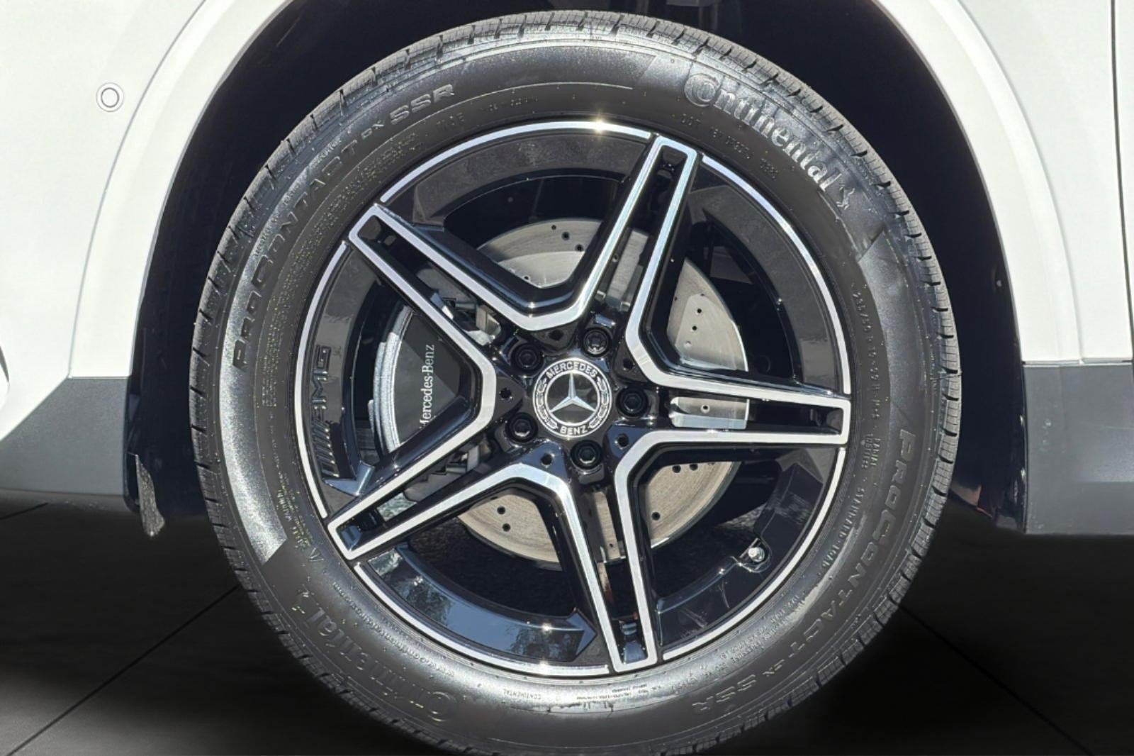 New 2026 Polar White Mercedes-Benz GLA 250 SUV image 25