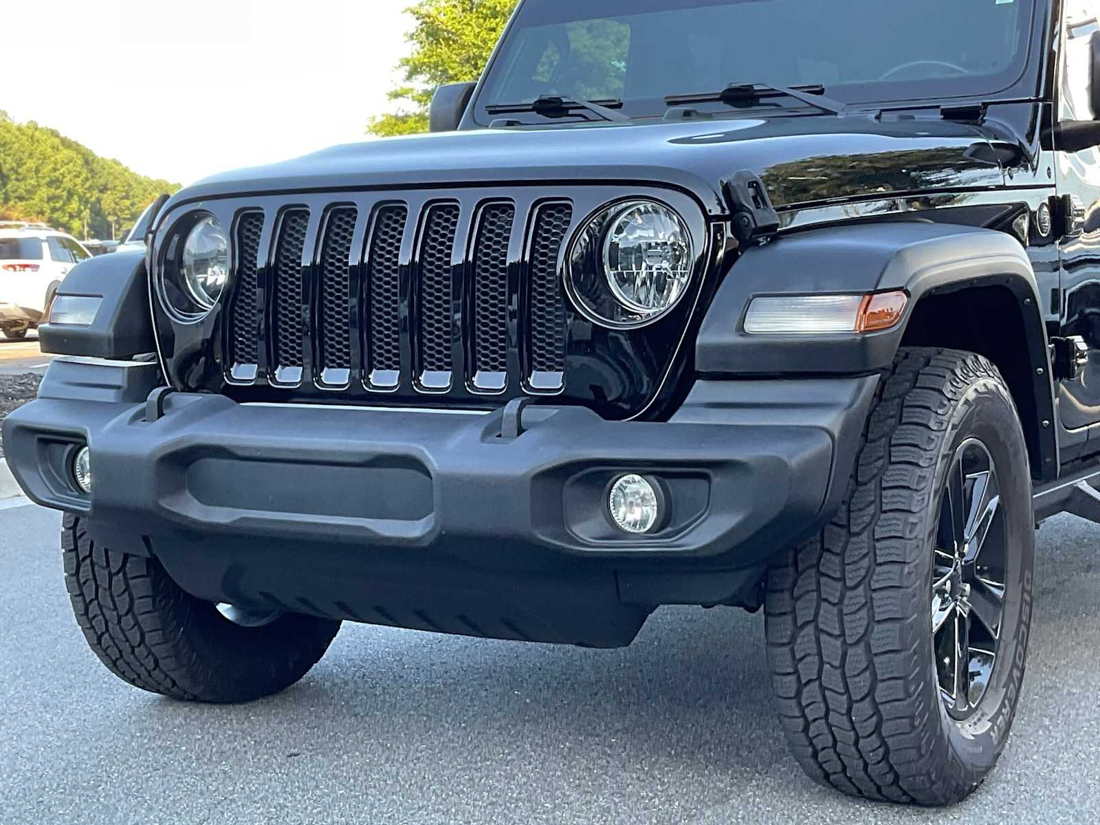 Used 2022 Black Clearcoat Jeep Unlimited Sport Altitude image 10