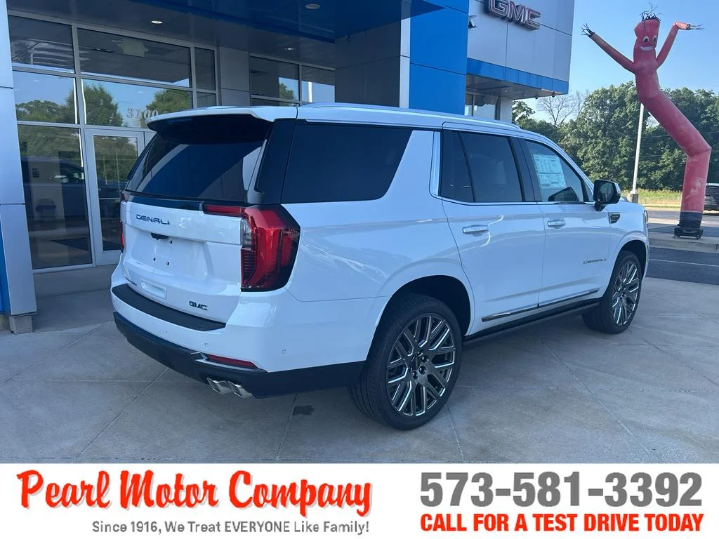 2026 GMC Yukon Denali Ultimate - Photo 4