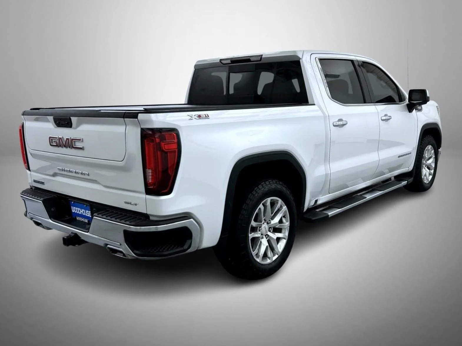 Used 2021 White GMC SLT image 5