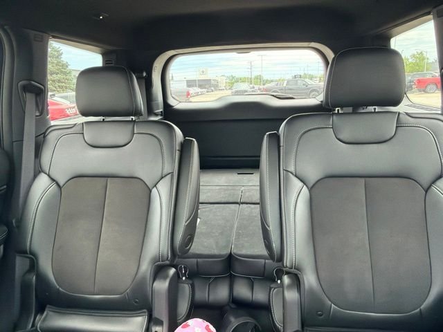 Used 2024 Gray Jeep Altitude X image 13