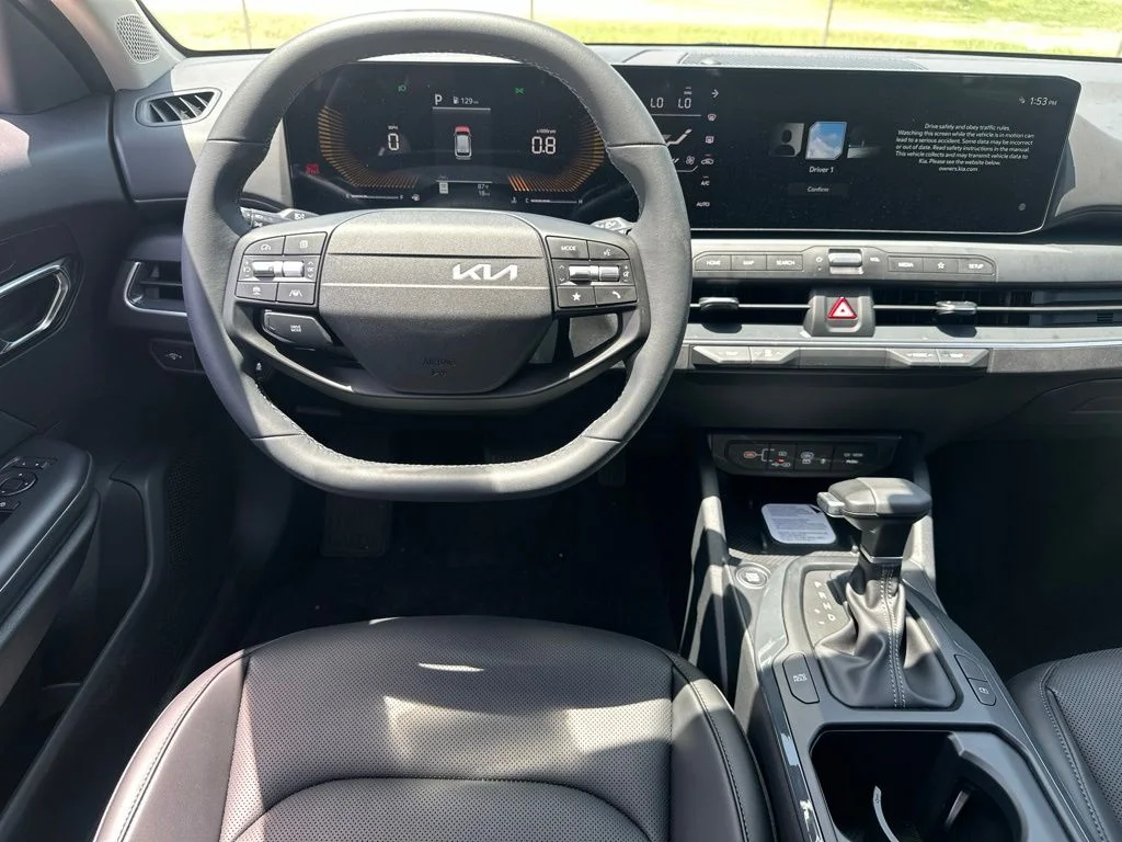 New 2026 White Kia EX image 12