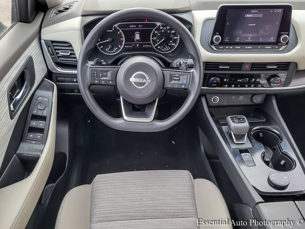 Certified Used 2023 Pearl White Tricoat Nissan SV image 10