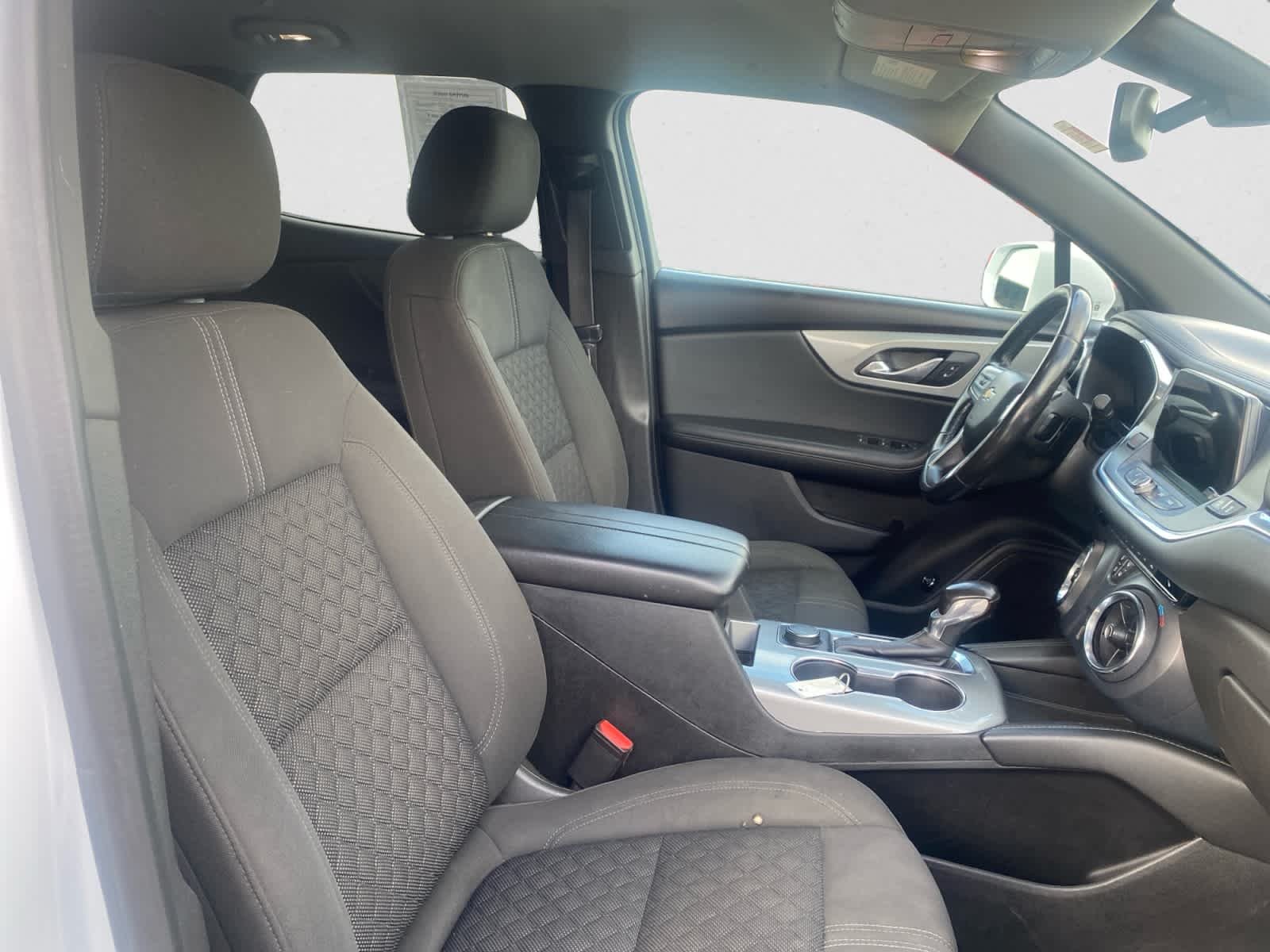 Used 2019 SUMMIT WHITE Chevrolet 2LT image 21