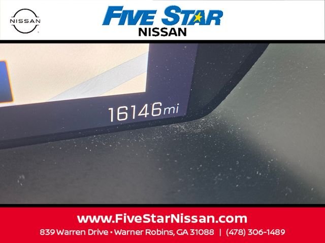 Used 2024 Red Chevrolet LT image 27