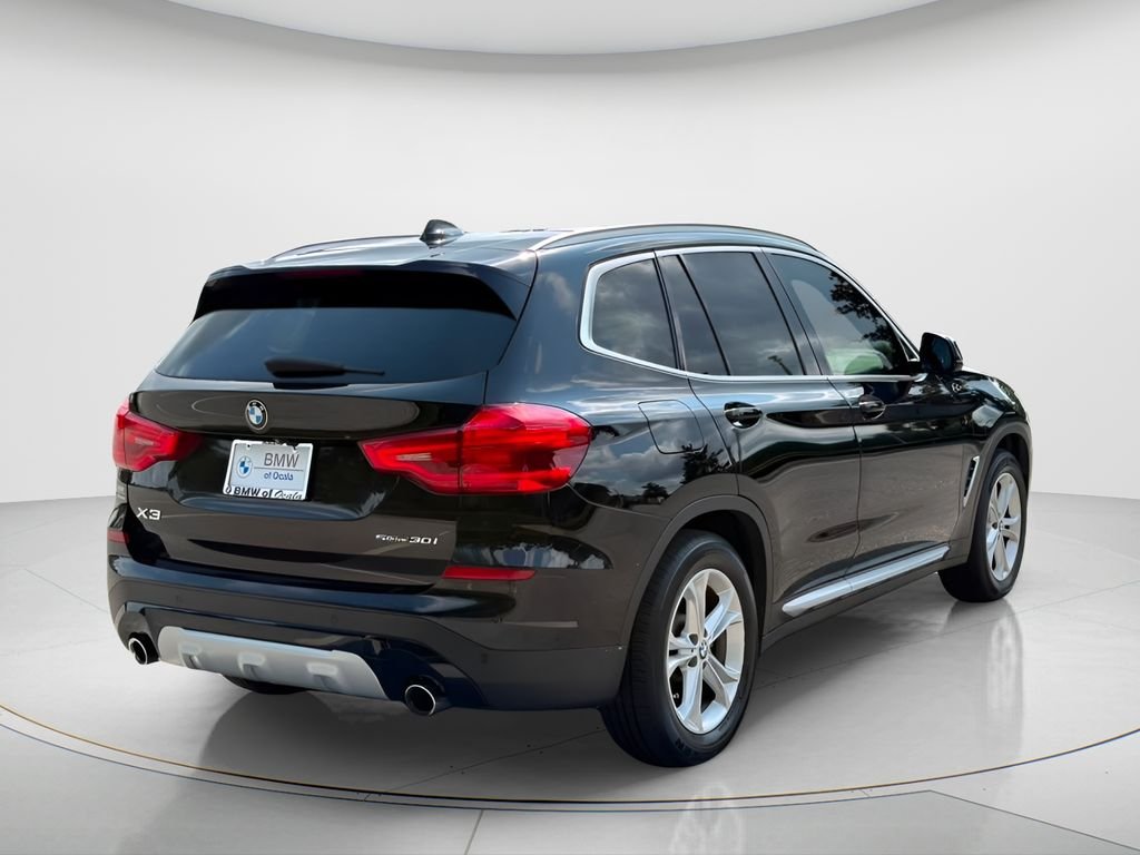Used 2019 Black BMW sDrive30i image 5