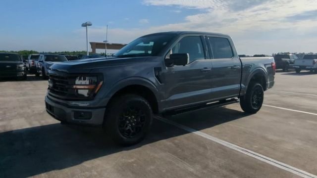 New 2026 Carbonized Gray Metallic Ford XLT image 79