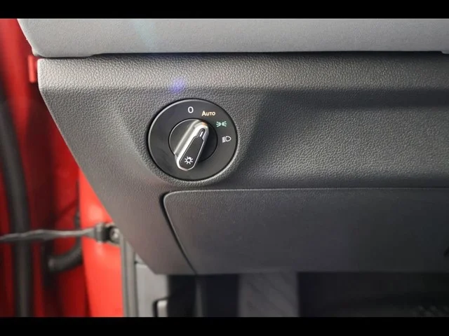 New 2026 Kings Red Metallic Volkswagen 1.5T SE image 27