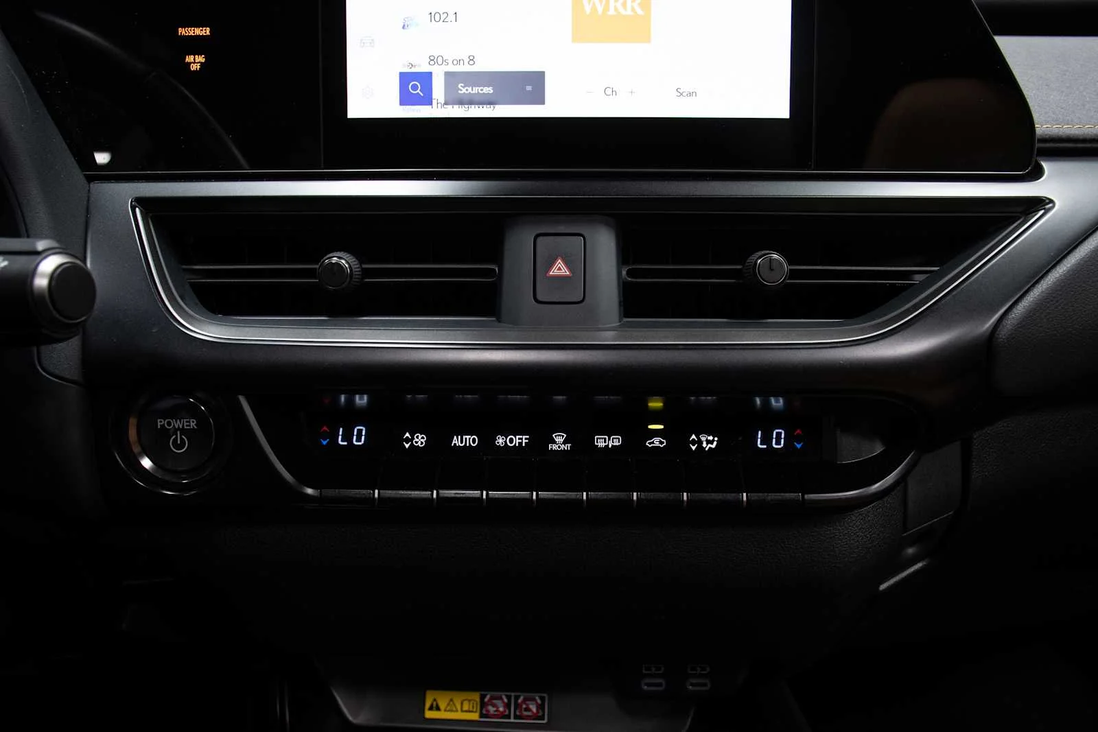 2025 Lexus UX Hybrid 300h Premium | CarEdge | CarEdge