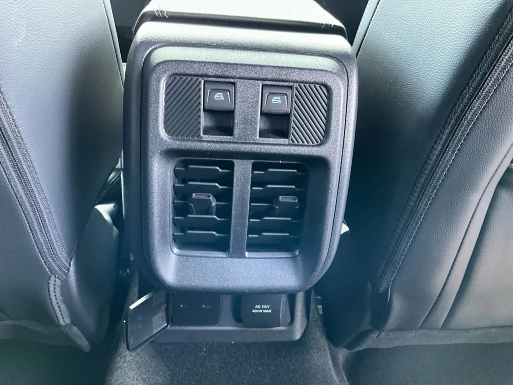 New 2026 Avalanche Ford Outer Banks® image 13