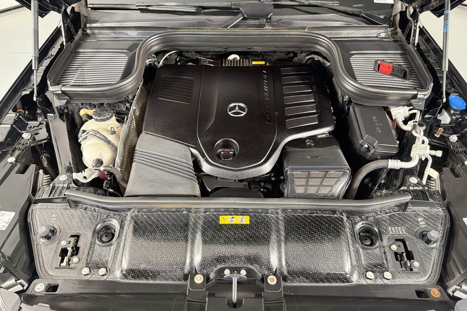 Certified Used 2024 Black Mercedes-Benz 450 image 11