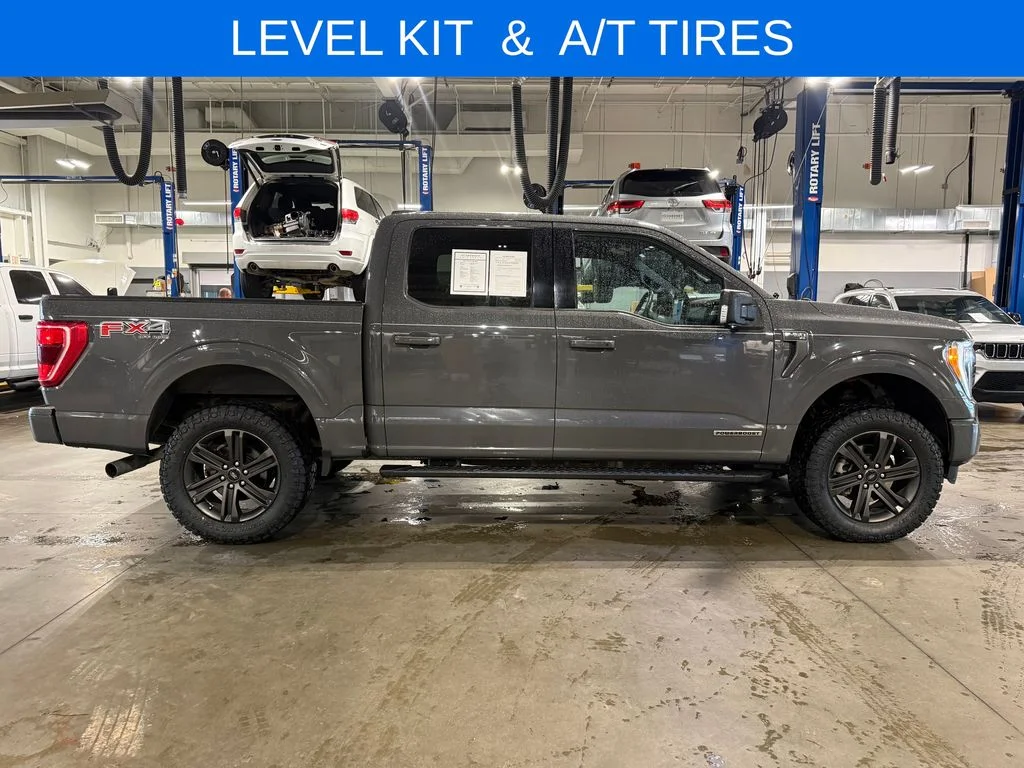 Used 2021 Gray Ford XLT image 30