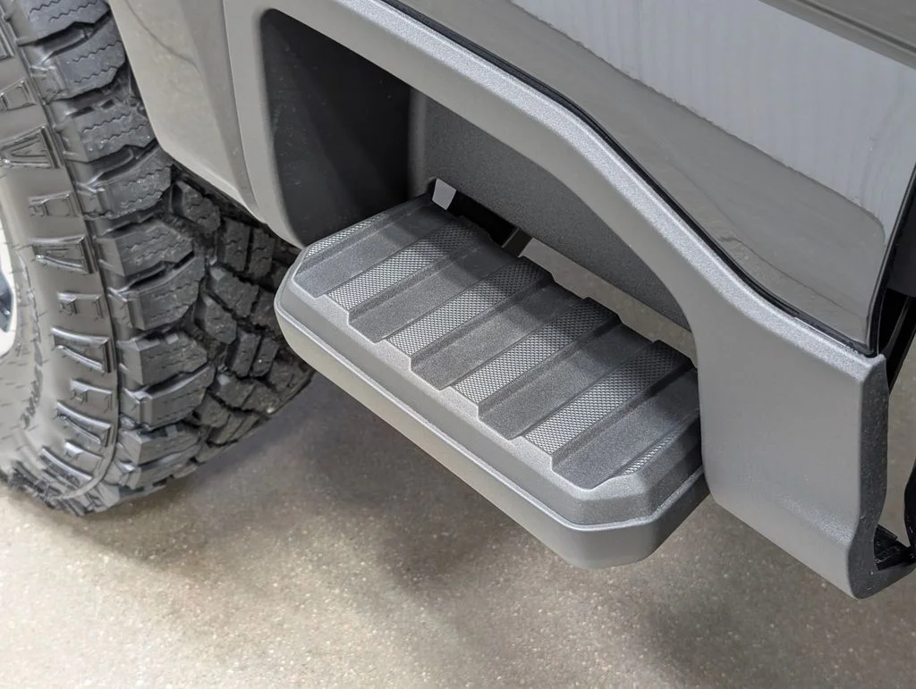 New 2026 Agate Black Metallic Ford F-250® Lariat® image 22