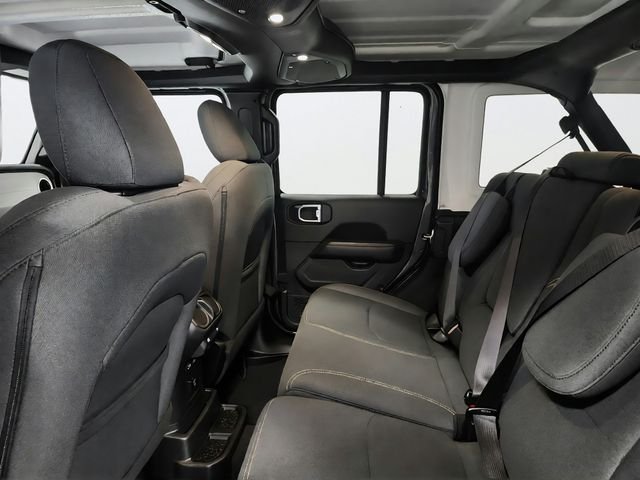 Used 2025 Gray Jeep Sahara 4xe image 18
