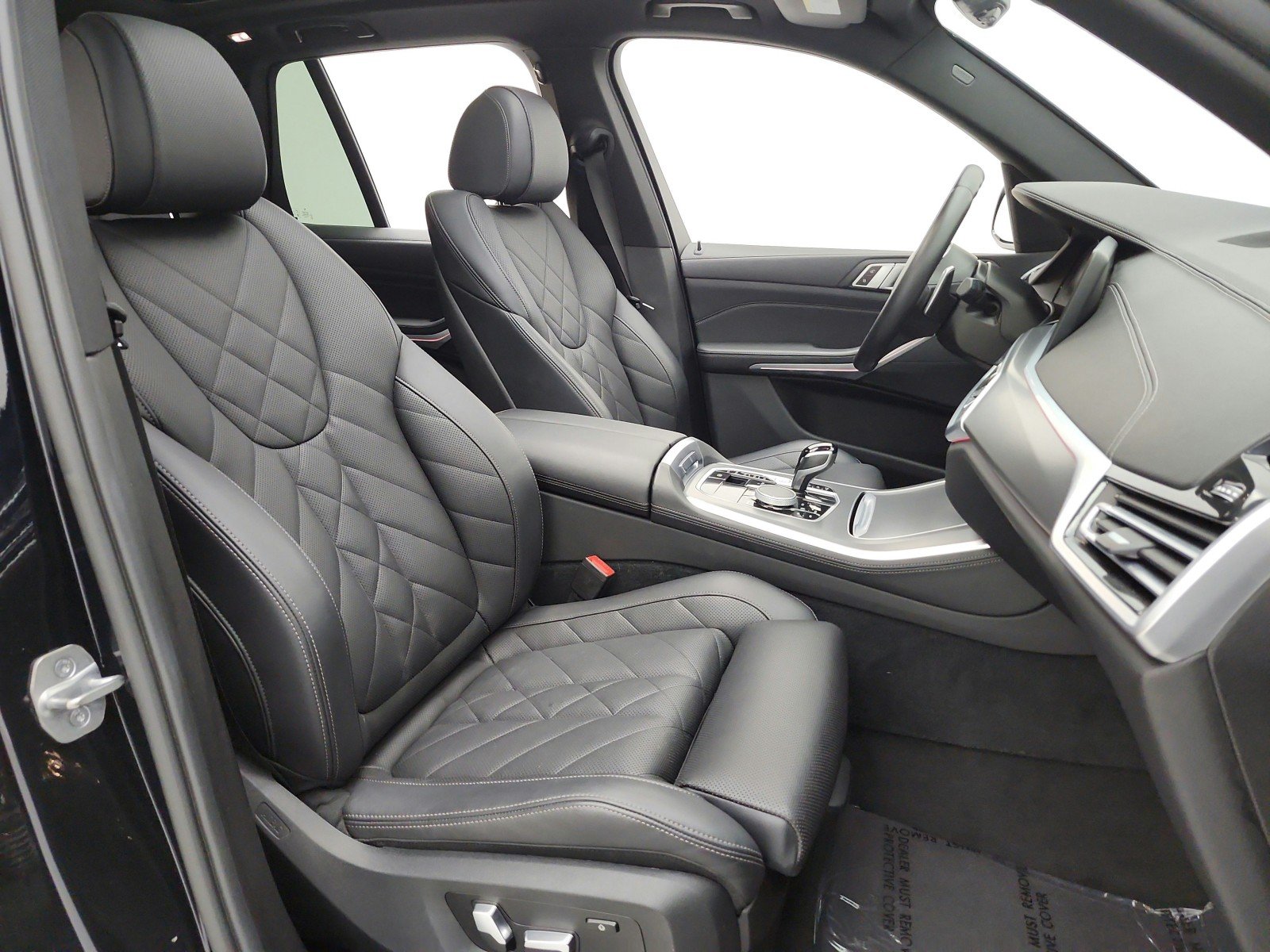 Used 2023 Carbon Black Metallic BMW sDrive40i Sports Activity Vehicle image 21