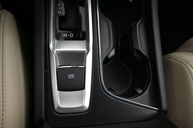 Used 2023 White Subaru Limited image 43