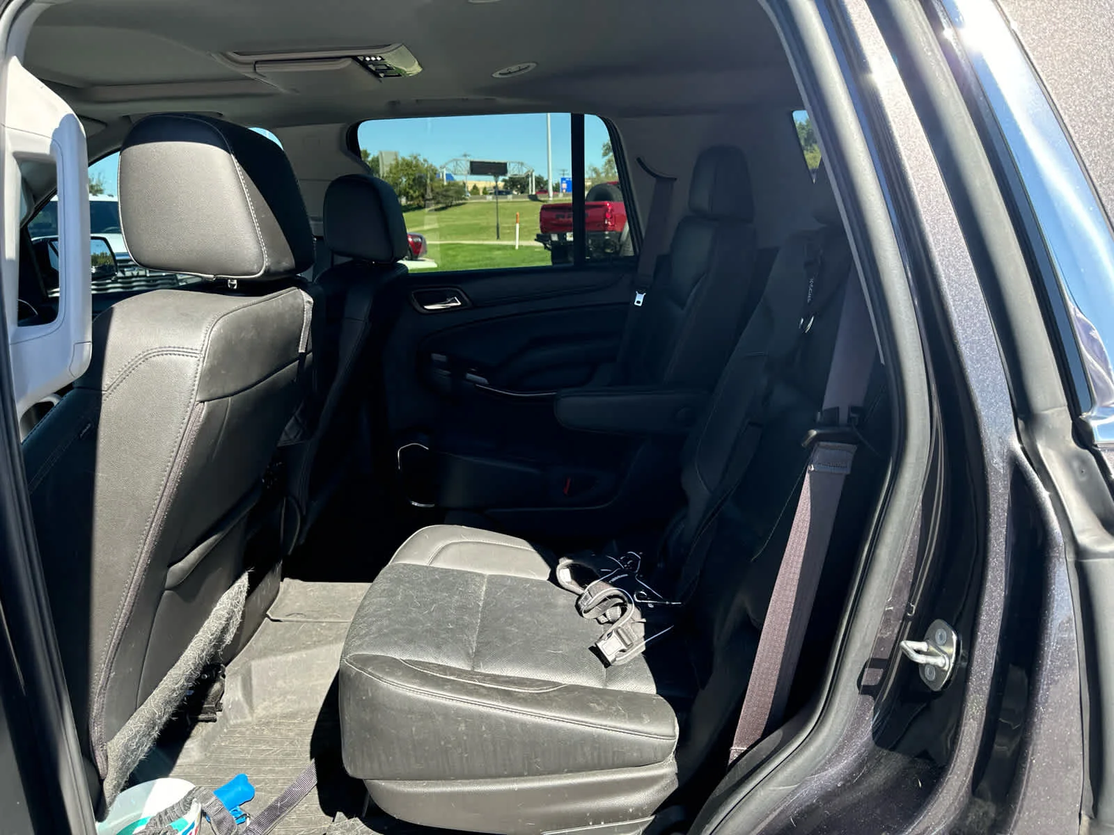 Used 2017 Iridium Metallic GMC SLT image 10