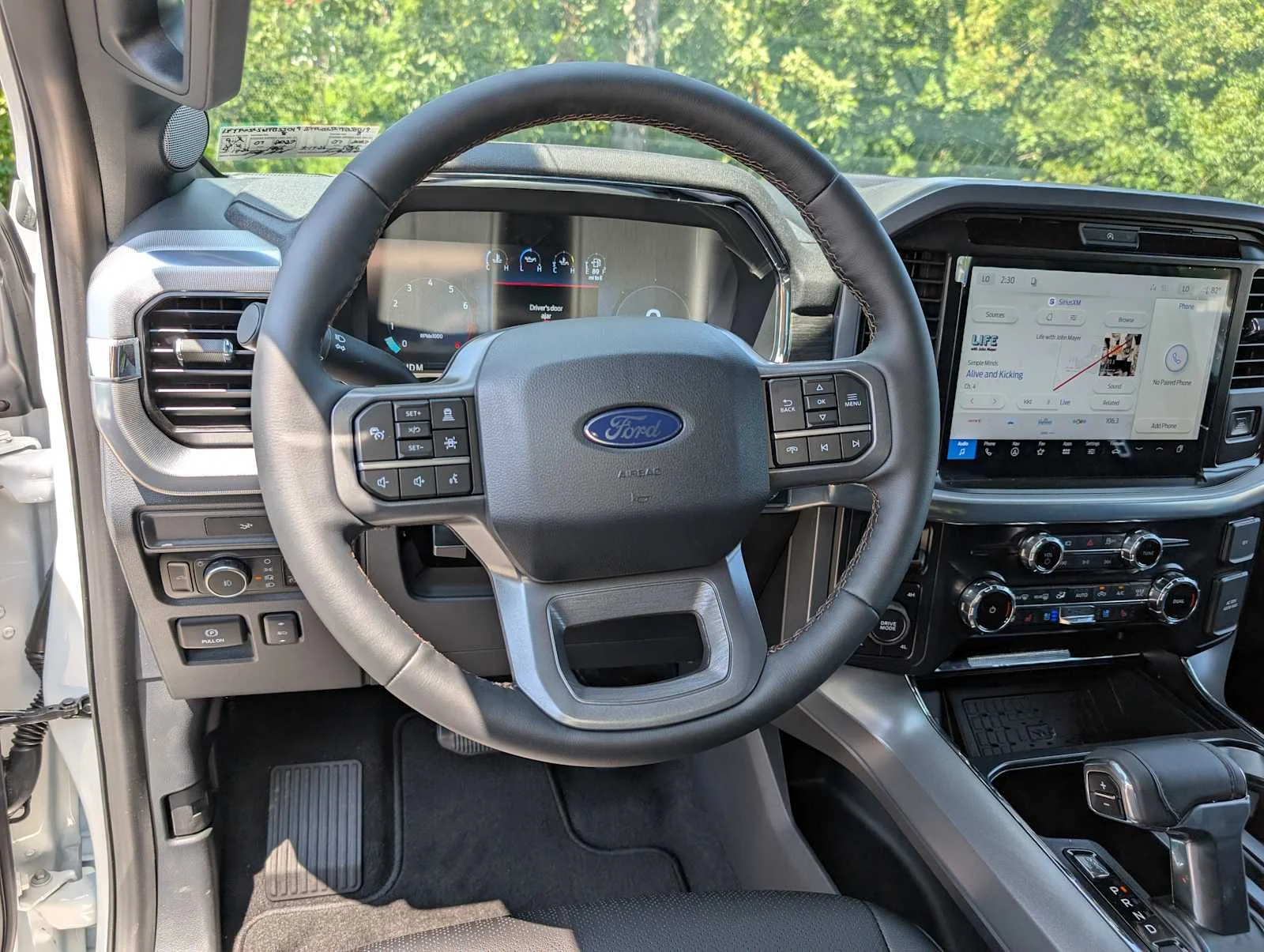 New 2026 Star White Metallic Tri-Coat Ford Lariat® image 34